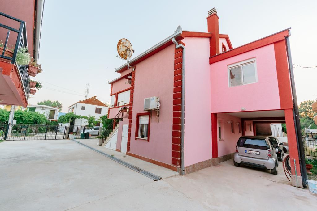 Mc Apartments Улцинь Екстер'єр фото
