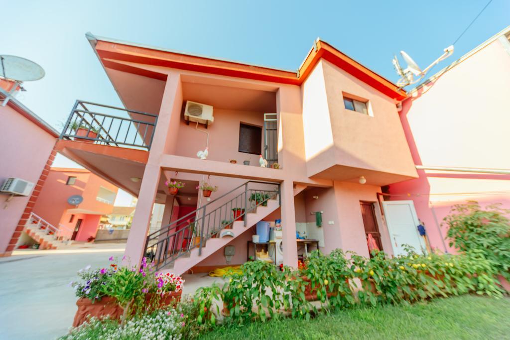 Mc Apartments Улцинь Екстер'єр фото