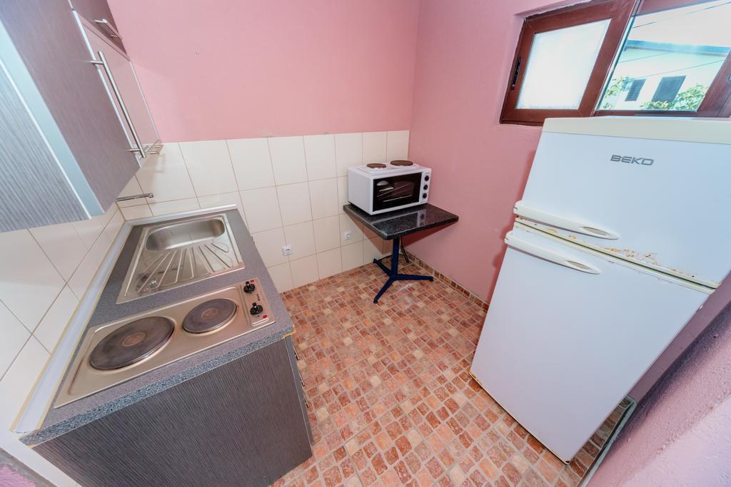 Mc Apartments Улцинь Екстер'єр фото