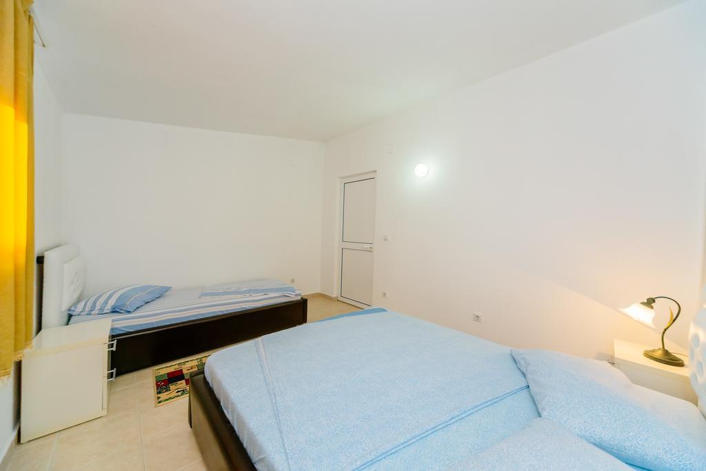 Mc Apartments Улцинь Екстер'єр фото