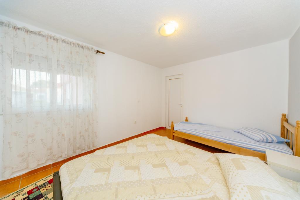 Mc Apartments Улцинь Екстер'єр фото