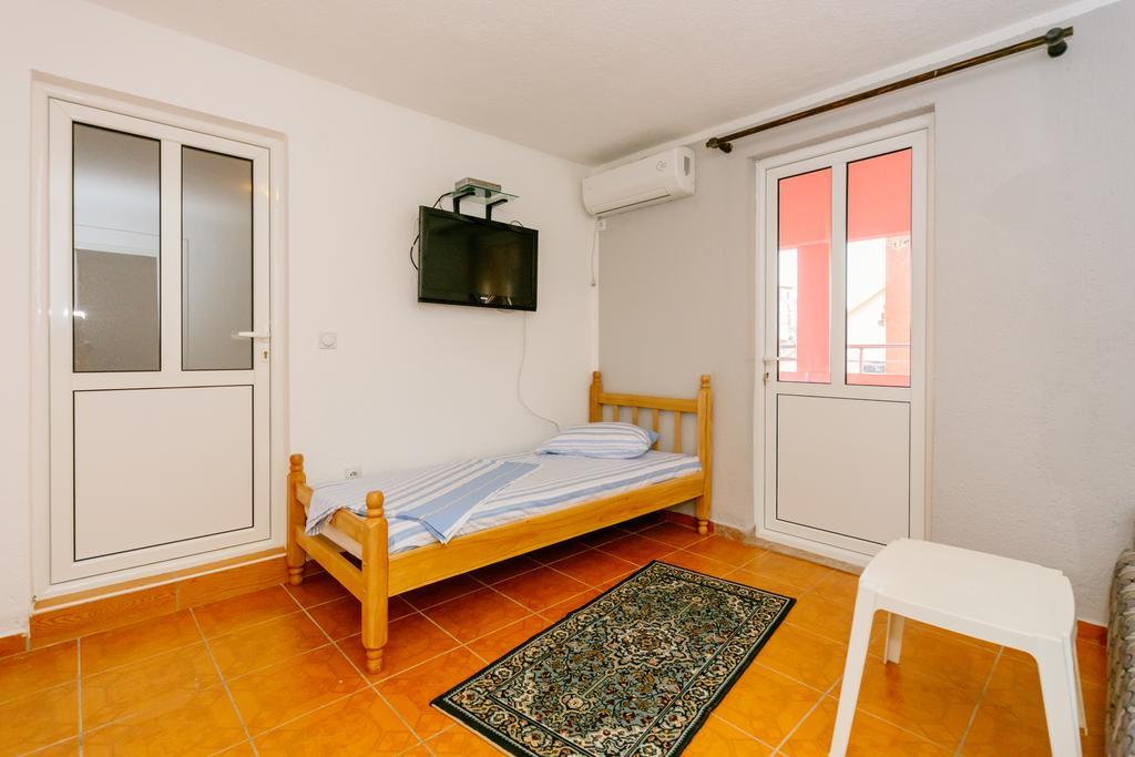 Mc Apartments Улцинь Екстер'єр фото