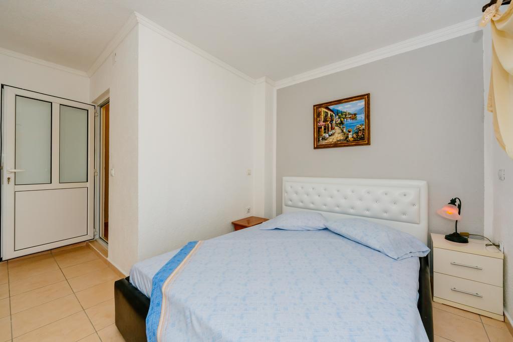 Mc Apartments Улцинь Екстер'єр фото