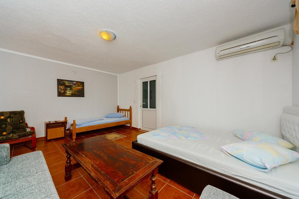 Mc Apartments Улцинь Екстер'єр фото