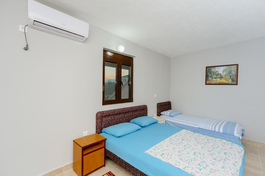 Mc Apartments Улцинь Екстер'єр фото