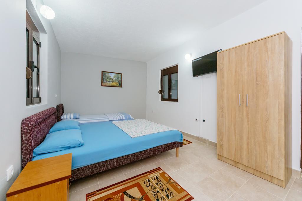Mc Apartments Улцинь Екстер'єр фото